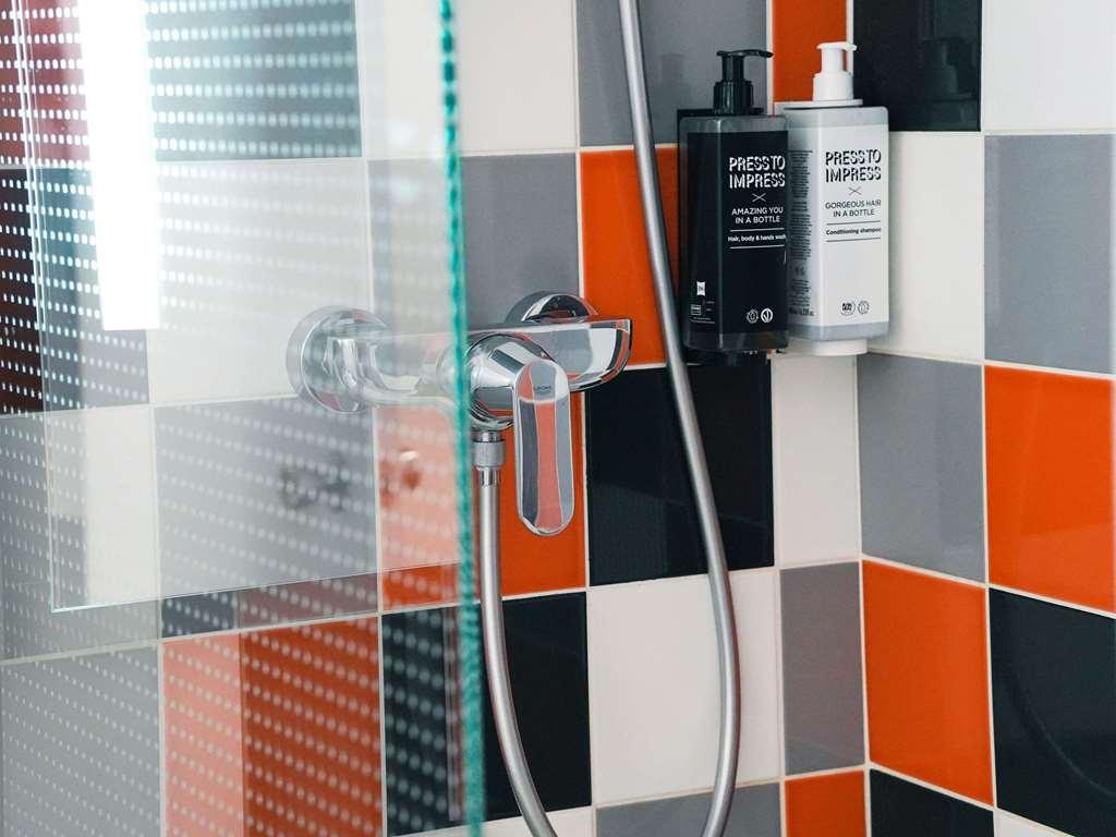 Ibis Styles Caen Centre Historique Hotel Bilik gambar